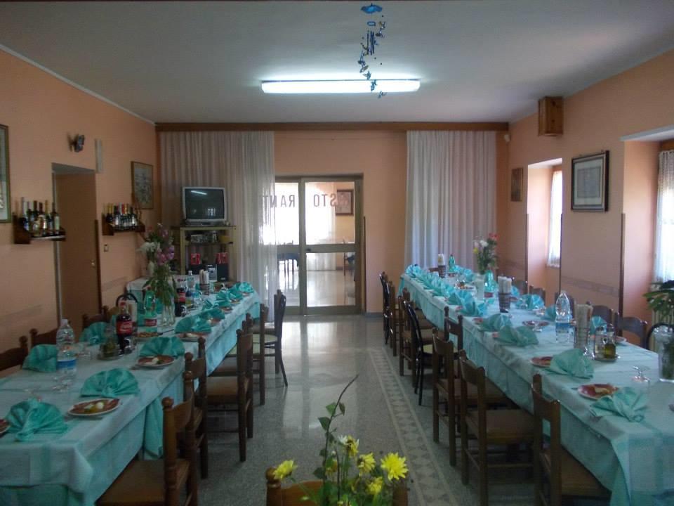 La Lucciola Albergo Ristorante Tagliacozzo Exterior photo