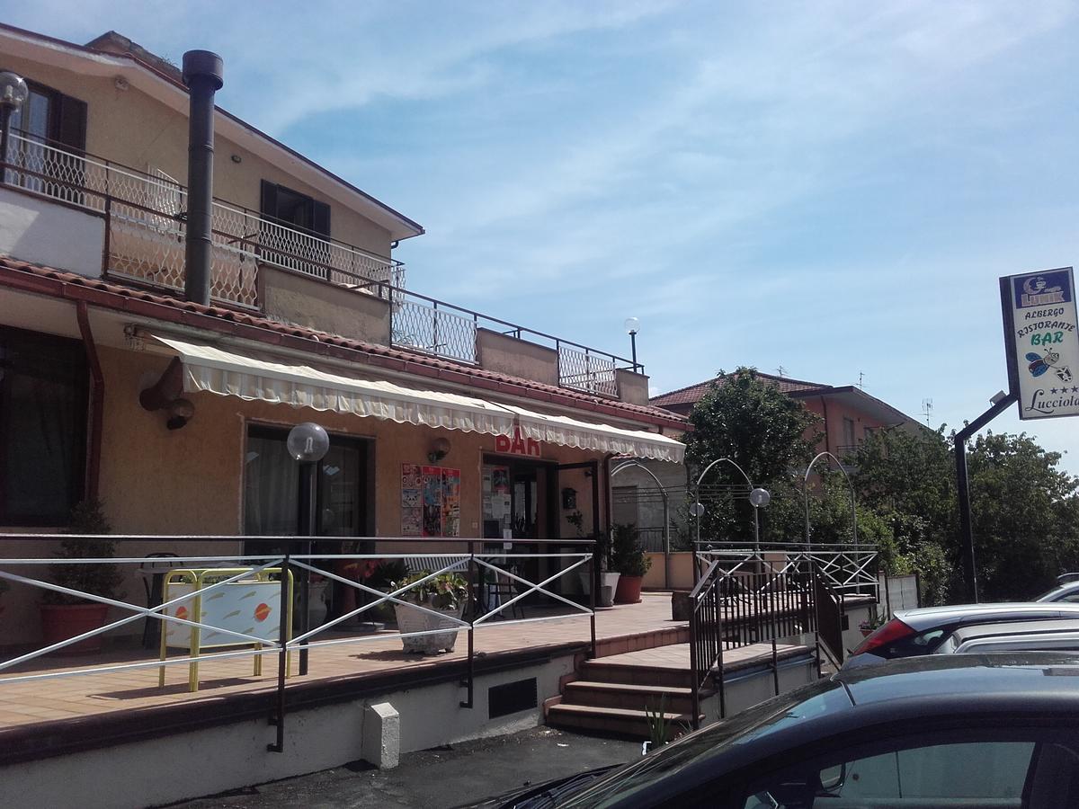 La Lucciola Albergo Ristorante Tagliacozzo Exterior photo